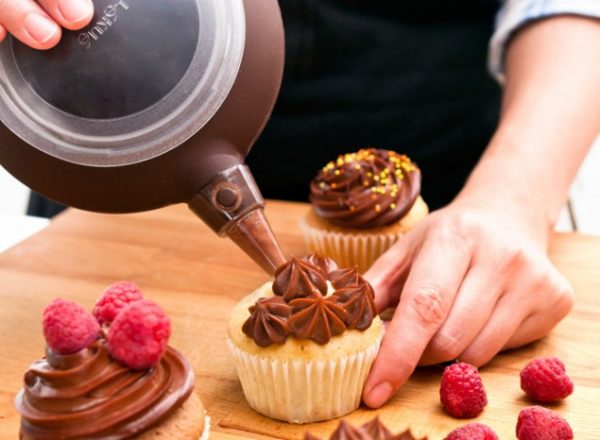 Lékué Decomax magenta per decorare dolci - immagine 3