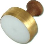 Stampo ravioli tondo 9cm liscio ottone a molla